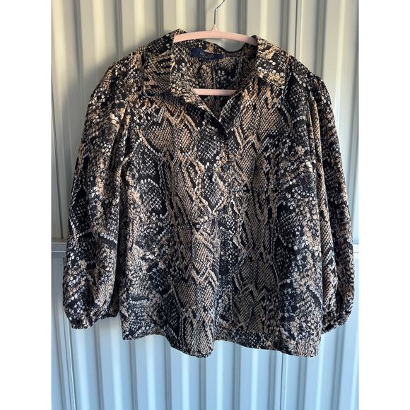 3 for $9 Rachel Roy Baloon Sleeve Snake Print blouse M - Picture 3 of 6